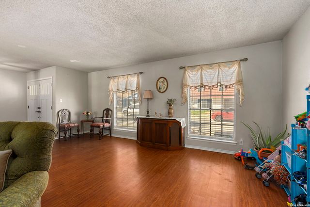 1324 Klondike, San Antonio, TX 78245