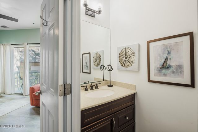 19 Lemoyne Ave Apt 58, Hilton Head Island, SC 29928