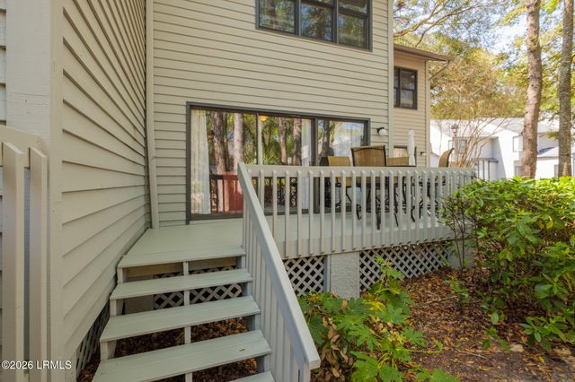 19 Lemoyne Ave Apt 58, Hilton Head Island, SC 29928