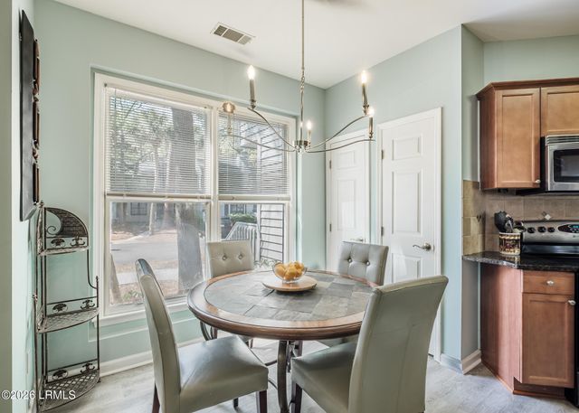 19 Lemoyne Ave Apt 58, Hilton Head Island, SC 29928