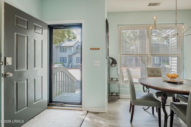 19 Lemoyne Ave Apt 58, Hilton Head Island, SC 29928