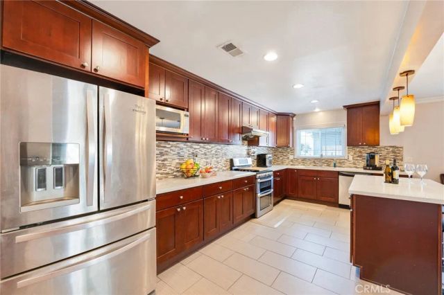 10241 Flora Vista Street, Bellflower, CA 90706