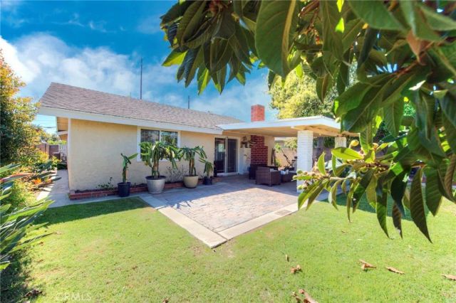 10241 Flora Vista Street, Bellflower, CA 90706