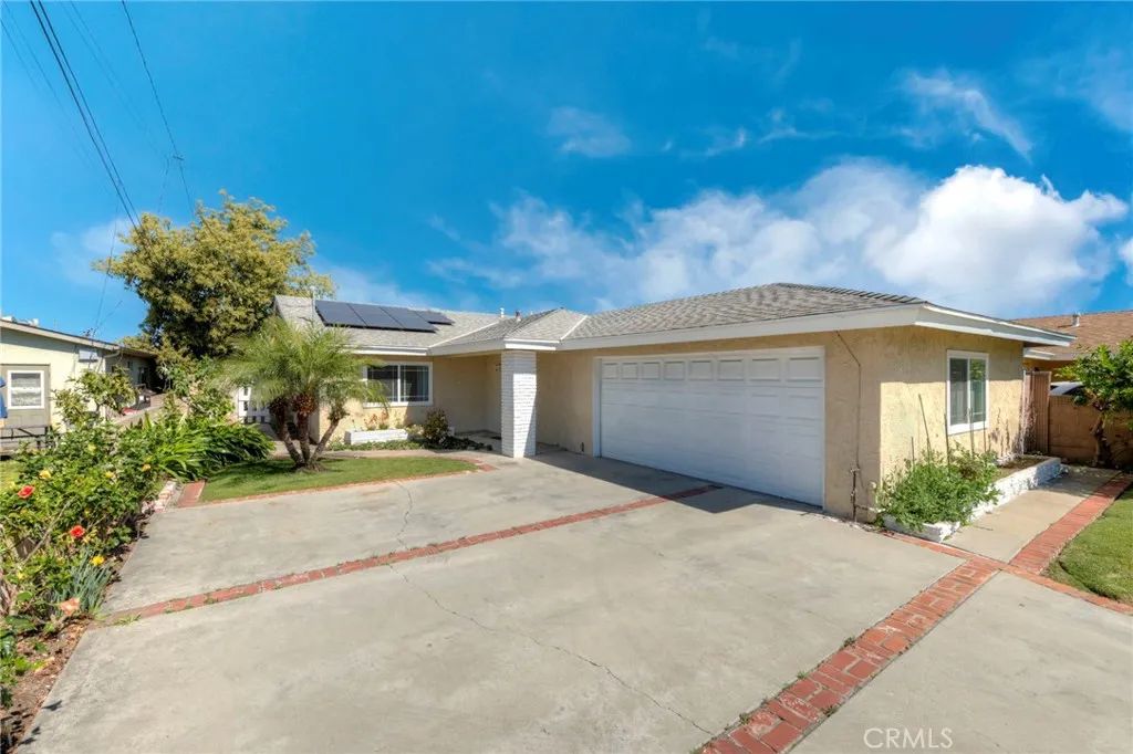10241 Flora Vista Street, Bellflower, CA 90706