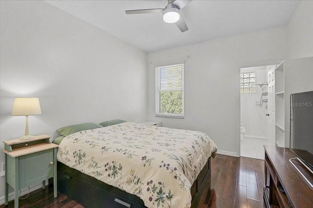 4422 MCINTOSH LAKE AVENUE, Sarasota, FL 34233