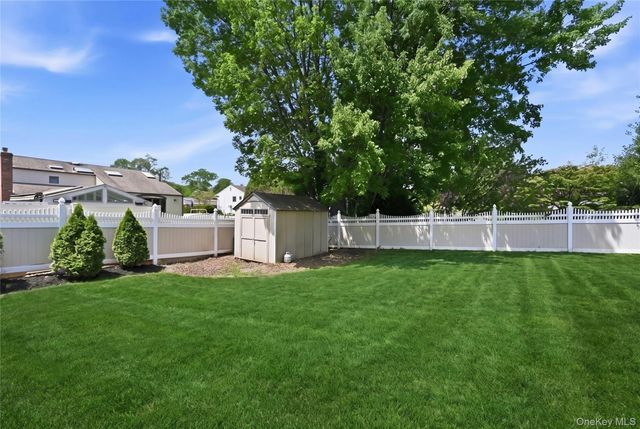 94 Ellensue Drive, Deer Park, NY 11729