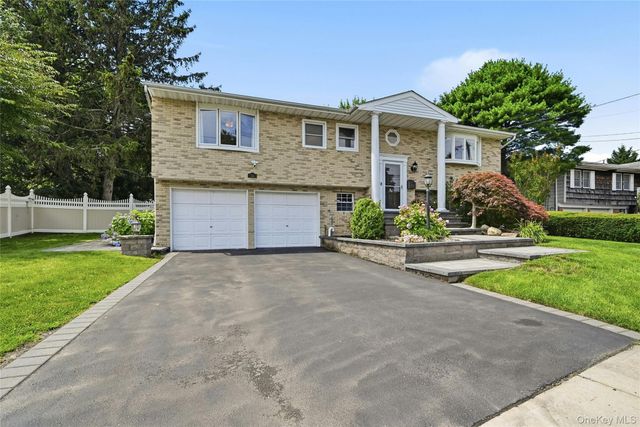 94 Ellensue Drive, Deer Park, NY 11729
