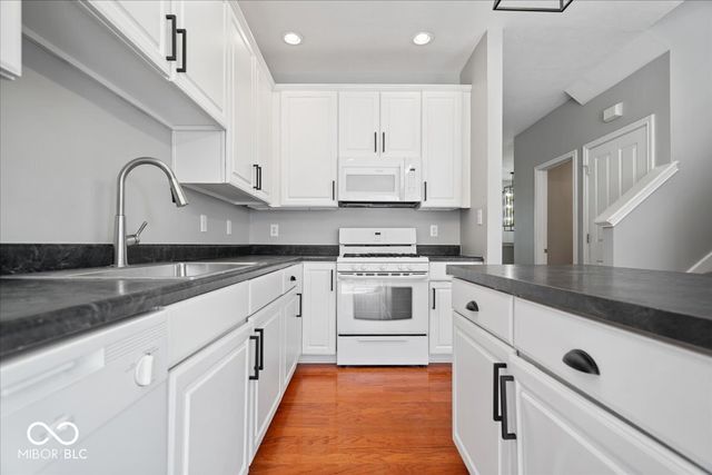 15344 Mystic Rock Drive, Carmel, IN 46033