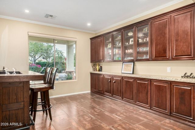 6042 W RUNNING DEER Trail, Phoenix, AZ 85083