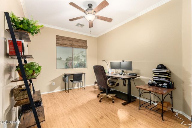 6042 W RUNNING DEER Trail, Phoenix, AZ 85083