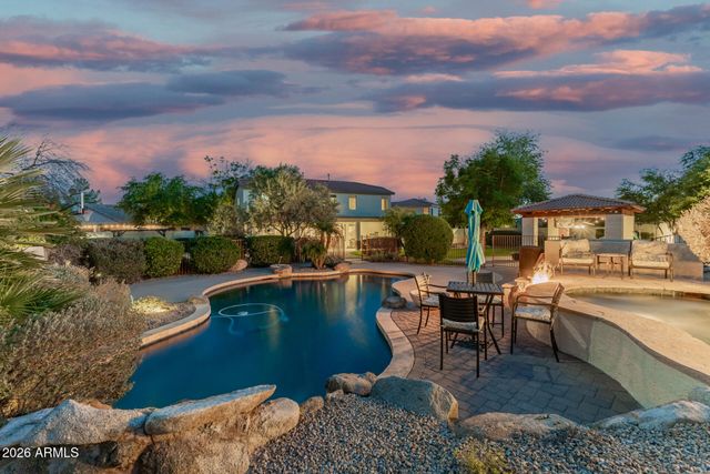 6042 W RUNNING DEER Trail, Phoenix, AZ 85083