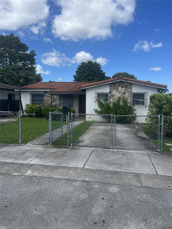 8835 SW 27th Street, Miami, FL 33165