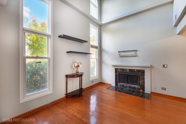 2342 Hamilton Place, Schaumburg, IL 60194