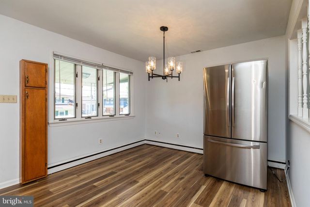2127 BARR RD, Wilmington, DE 19808