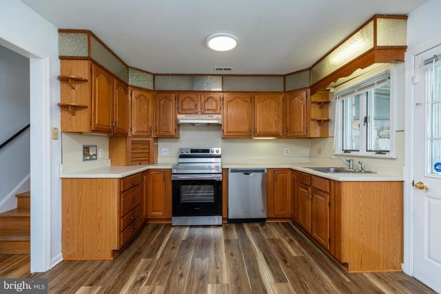 2127 BARR RD, Wilmington, DE 19808