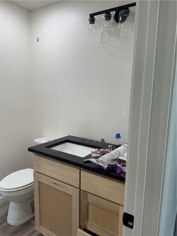 703 W Oak, Rogers, AR 72756