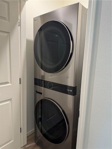 703 W Oak, Rogers, AR 72756