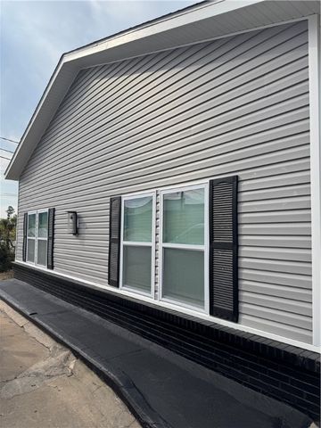 703 W Oak, Rogers, AR 72756