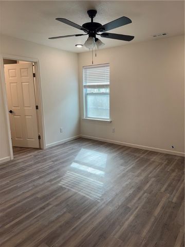 703 W Oak, Rogers, AR 72756