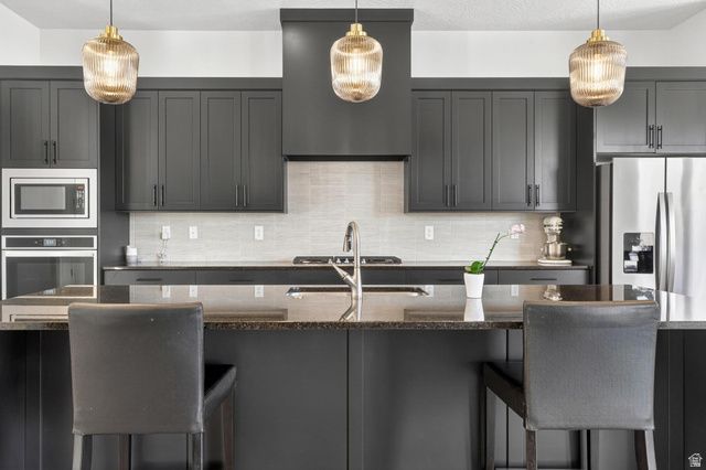 111 N BLACK AVE, Washington, UT 84780