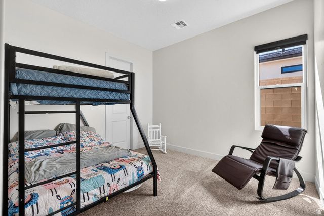 111 N BLACK AVE, Washington, UT 84780