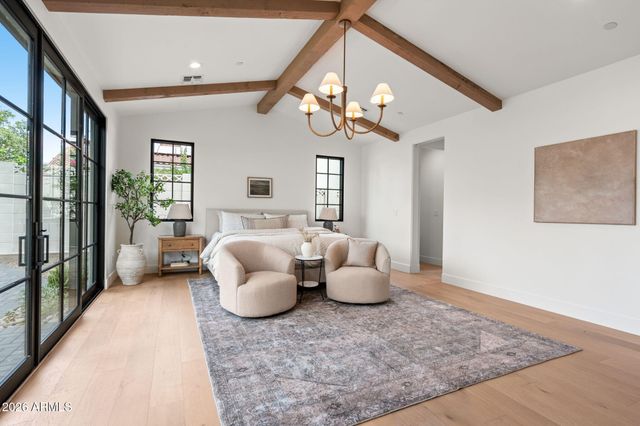 3802 E CAMPBELL Avenue, Phoenix, AZ 85018