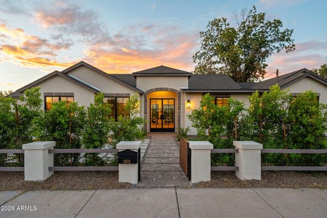 3802 E CAMPBELL Avenue, Phoenix, AZ 85018