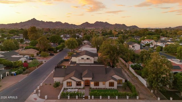 3802 E CAMPBELL Avenue, Phoenix, AZ 85018