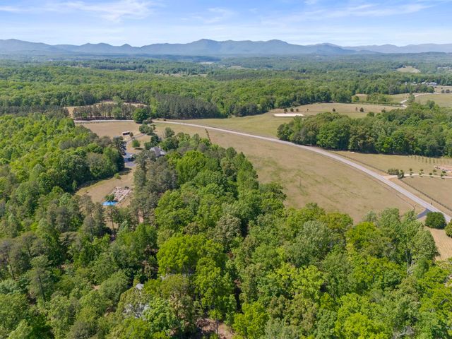 2222 Landrum Mill Road, Campobello, SC 29322