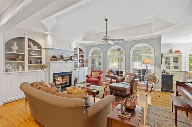 2222 Landrum Mill Road, Campobello, SC 29322