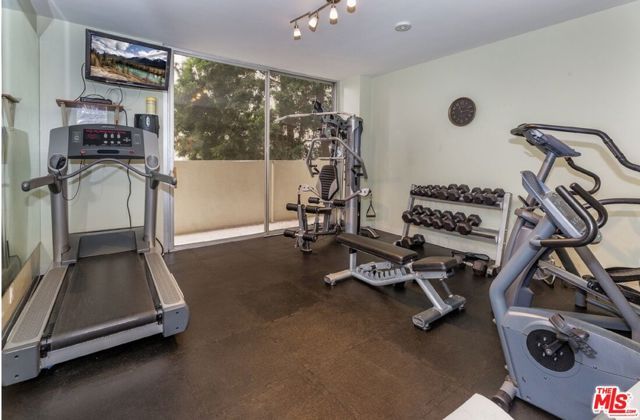 10433 Wilshire Boulevard 407, Los Angeles, CA 90024