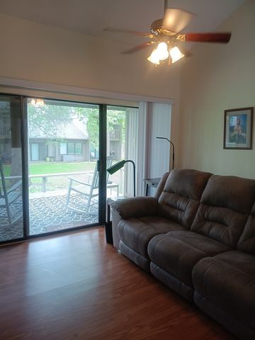 1965 West Lane, Kerrville, TX 78028