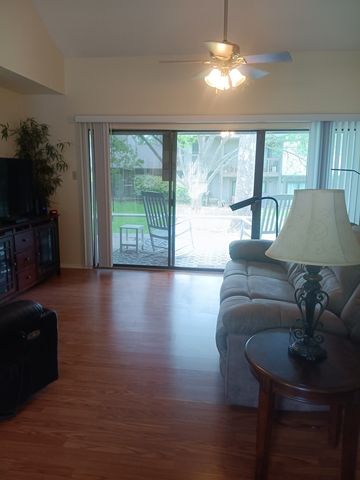 1965 West Lane, Kerrville, TX 78028