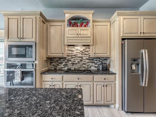 4612 NW 160th Terrace, Edmond, OK 73013