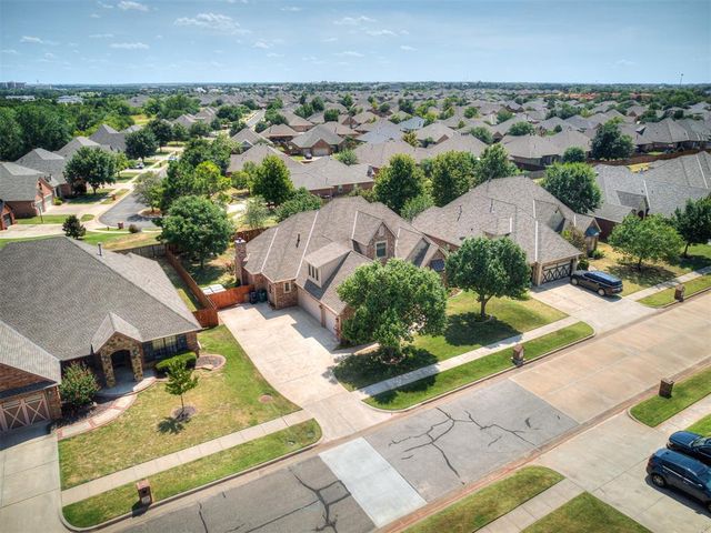 4612 NW 160th Terrace, Edmond, OK 73013