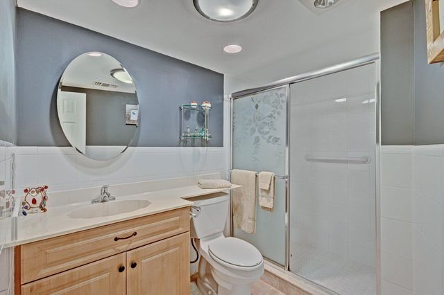 11811 Avenue Of The Pga 2-1h, Palm Beach Gardens, FL 33418