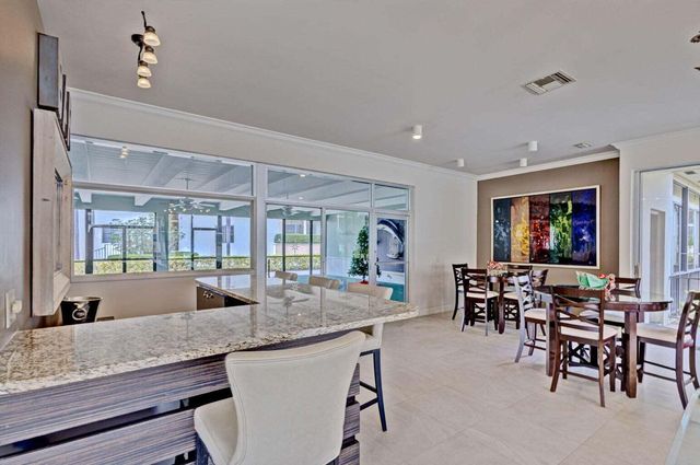 11811 Avenue Of The Pga 2-1h, Palm Beach Gardens, FL 33418