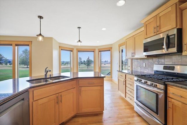 7820 S Parway Ln, Cheney, WA 99004