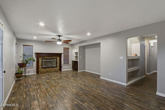 1268 A L GILL Drive, El Paso, TX 79936