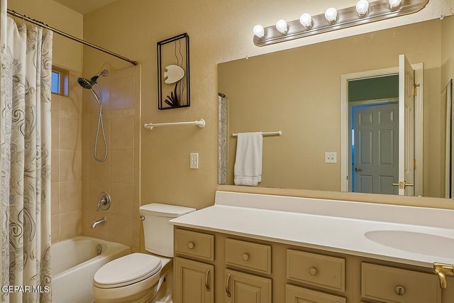 1268 A L GILL Drive, El Paso, TX 79936