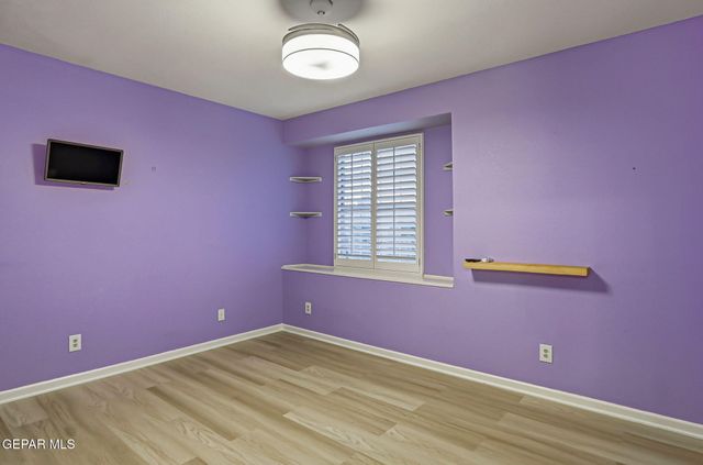 1268 A L GILL Drive, El Paso, TX 79936