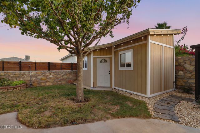 1268 A L GILL Drive, El Paso, TX 79936