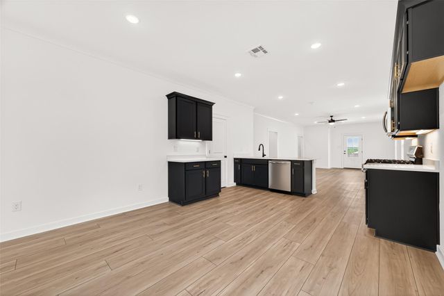12959 Daniel Springs Lane, Magnolia, TX 77354