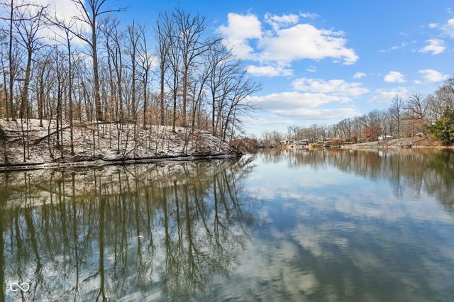 4435 E Pine Hill Court, Martinsville, IN 46151