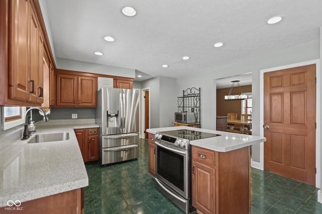 4435 E Pine Hill Court, Martinsville, IN 46151