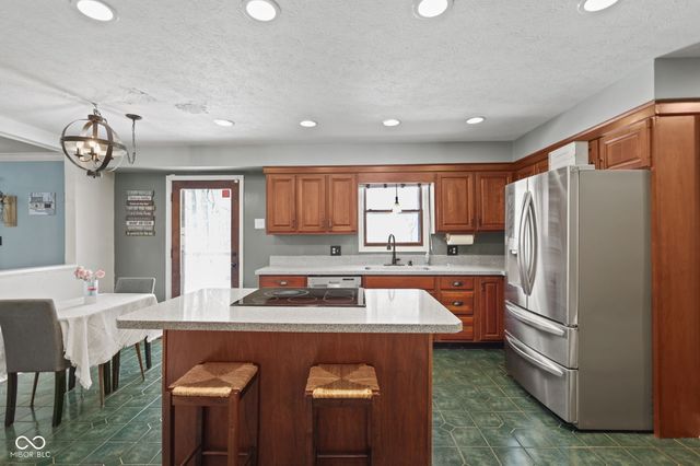 4435 E Pine Hill Court, Martinsville, IN 46151