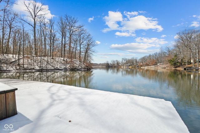 4435 E Pine Hill Court, Martinsville, IN 46151