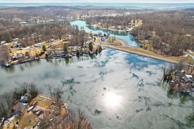 4435 E Pine Hill Court, Martinsville, IN 46151