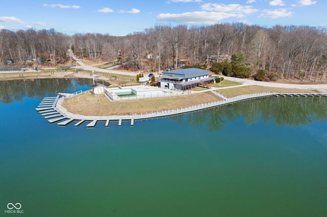 4435 E Pine Hill Court, Martinsville, IN 46151