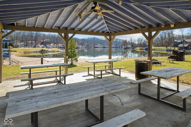 4435 E Pine Hill Court, Martinsville, IN 46151